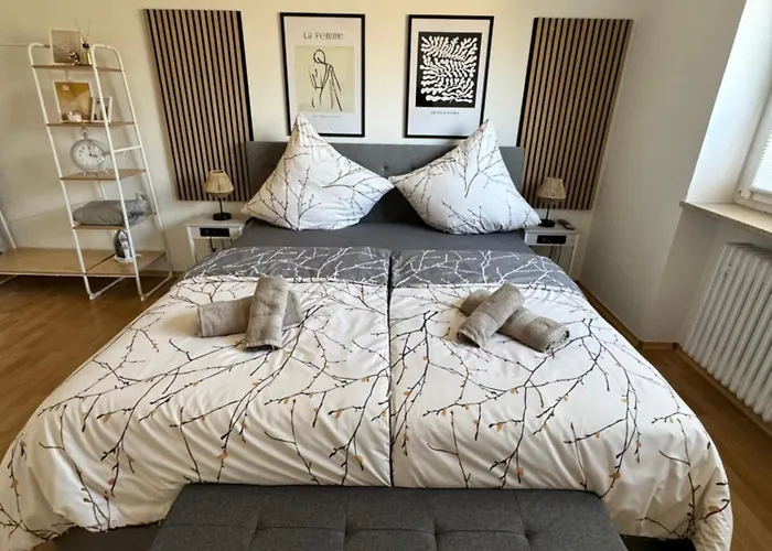 Feel Like Home 3